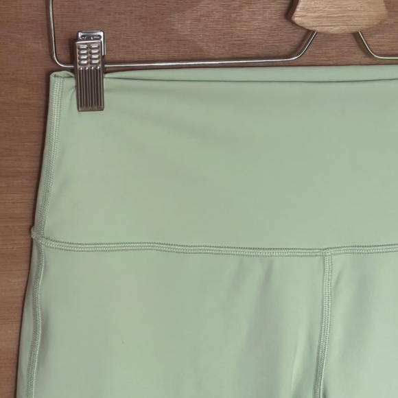 Lululemon Wunder Under high rise leggings size 10 mint green yoga luxtreme 25" - Picture 5 of 6